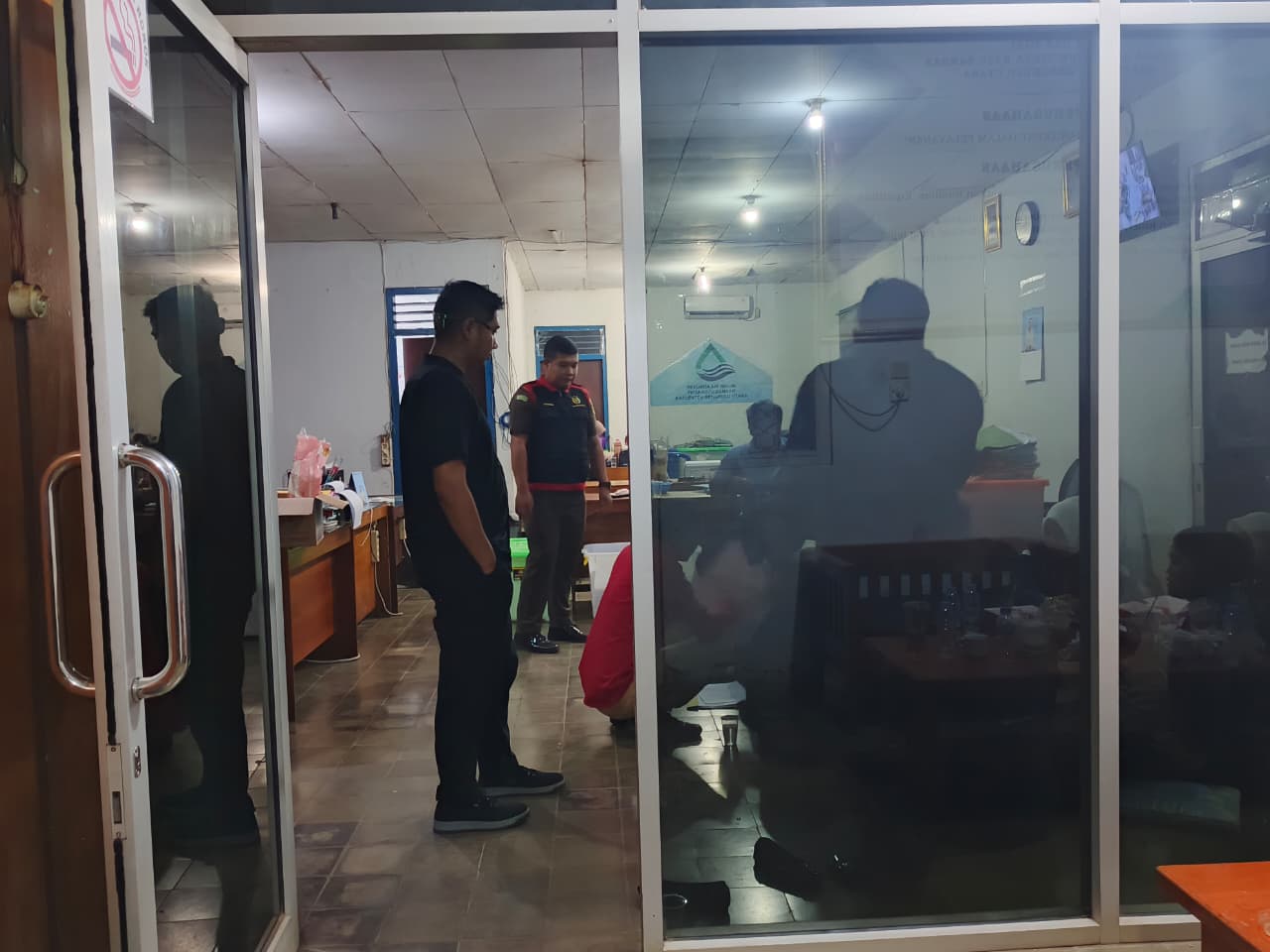 Kejari Bengkulu Utara Geledah Perumda Tirta Ratu Samban 9 Jam, 124 Berkas Diamankan