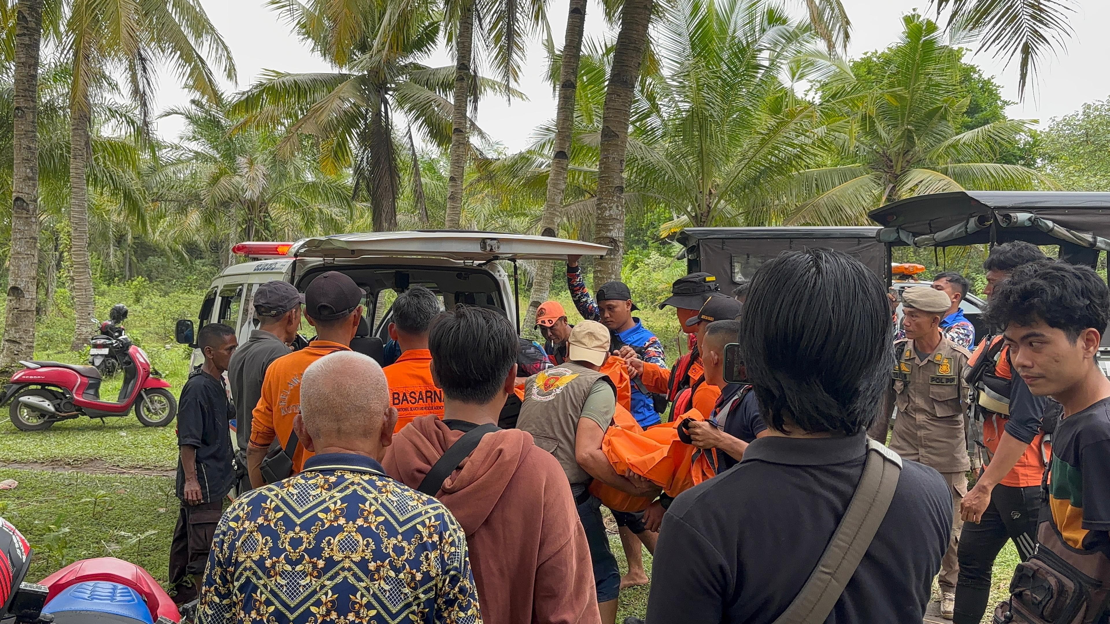 Dafa Arya Korban Tenggelam di Jenggalu Ditemukan Minggu Pagi