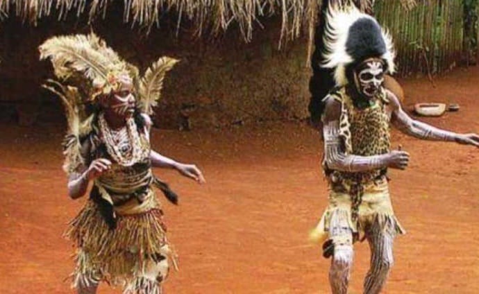 Suku Kikuyu dan Tarian Pengantar Santet, Anggap Dukun Adalah Peramal Masa Depan