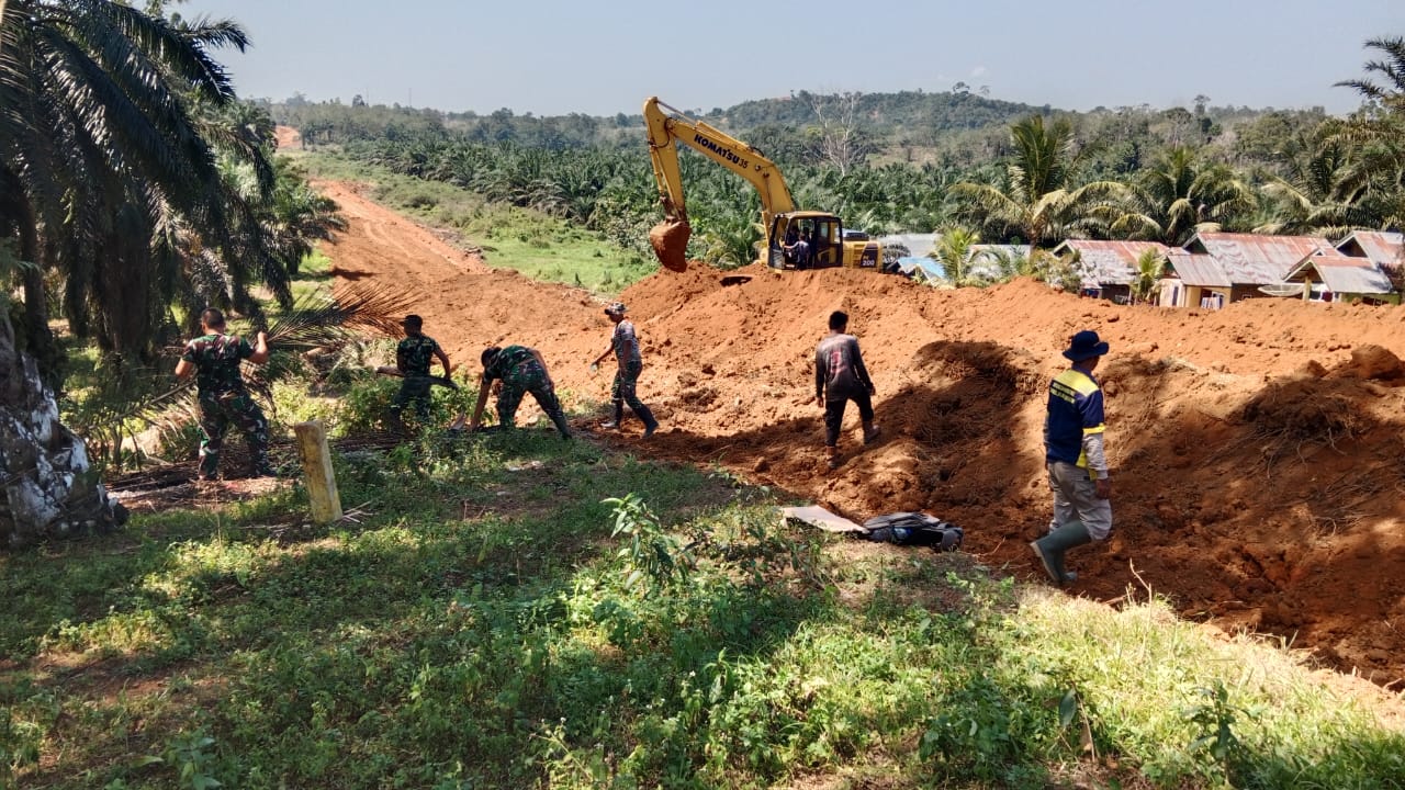 Kodim 0425/Seluma Kebut Pembukaan Jalan TMMD Sepanjang 2,1 Kilometer