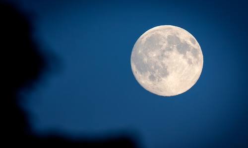 Apa Itu Fenomena Supermoon? Diprediksi Terjadi pada 18 September 2024 Mendatang