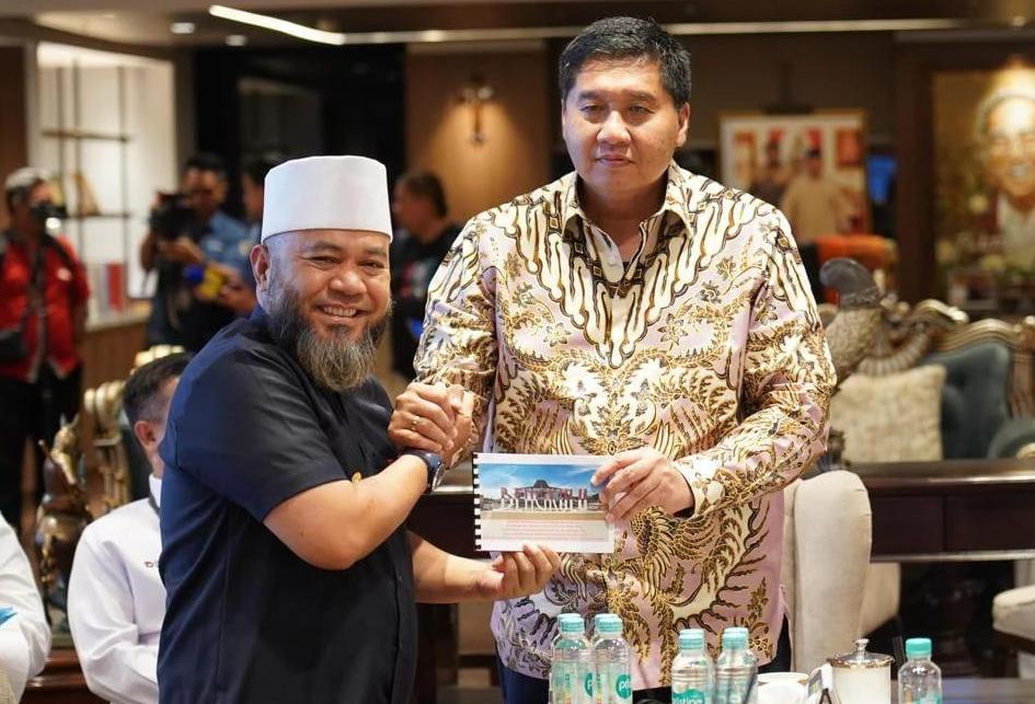 Gubernur Helmi Hasan Jemput Tambahan 1.299 Unit Kuota BSPS untuk Bengkulu