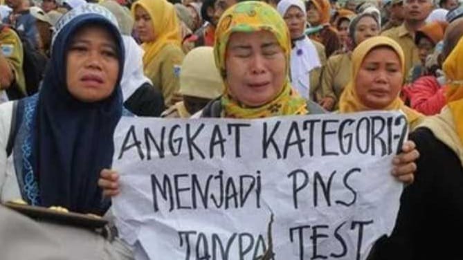 Daftar Nama Honorer (Bag.2) Se-Indonesia yang Berpeluang Diangkat ASN Tanpa Tes, Cek Nama Anda di Sini