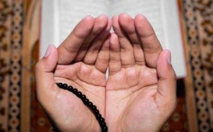 Sholawat Panjang Diajarkan Nabi Muhammad SAW, Bernilai 100 Pahala Kebaikan