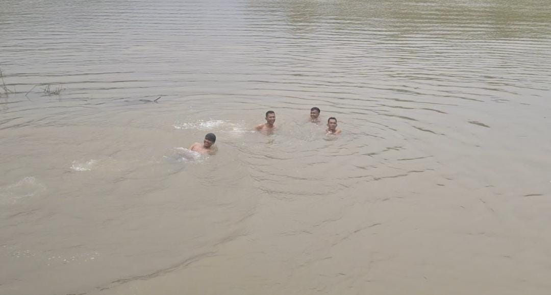 Kemarau Sumur Kering, Warga Terpaksa ke Sungai untuk Mandi dan Mencuci 