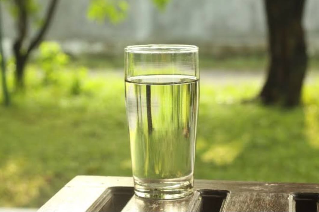 Manfaat Air pH Tinggi Bagi Tubuh, Ini 7 Waktu yang Disarankan untuk Minum Air pH Tinggi  