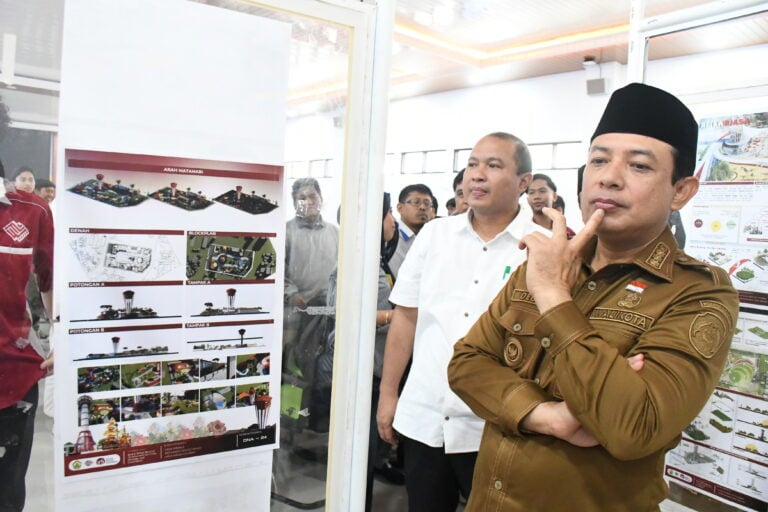 Wali Kota Bengkulu Tantang Mahasiswa/i Arsitektur UNIB Desain Masjid Terapung