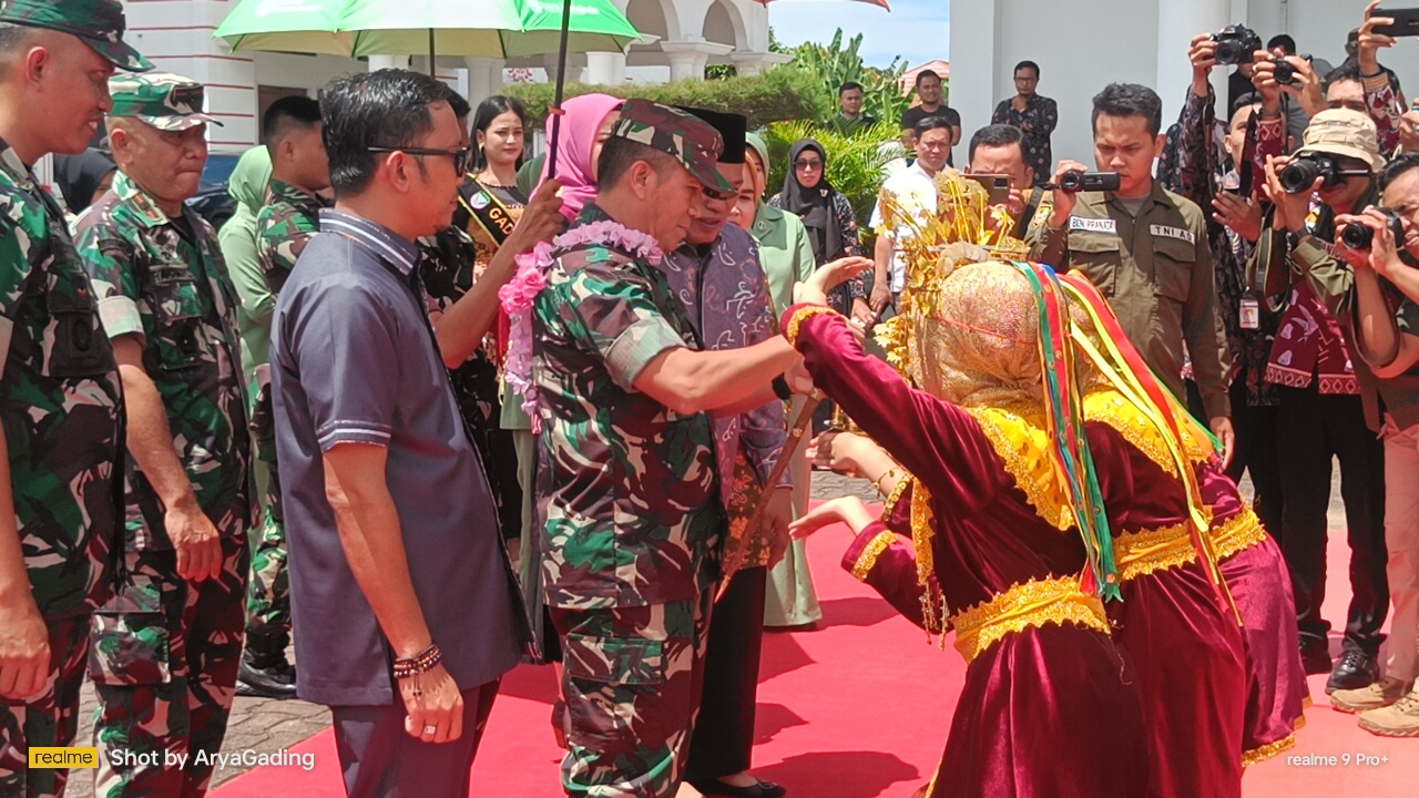 Pastikan Personel TNI Netral dalam Pemilu, Pangdam II/Sriwijaya Keliling Daerah