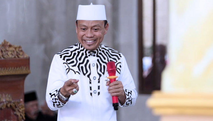 Ustad Dasad Latif Ajak Cewek Kerjasama, Katanya Dilihat Haram Tidak Dilihat Barang Bagus