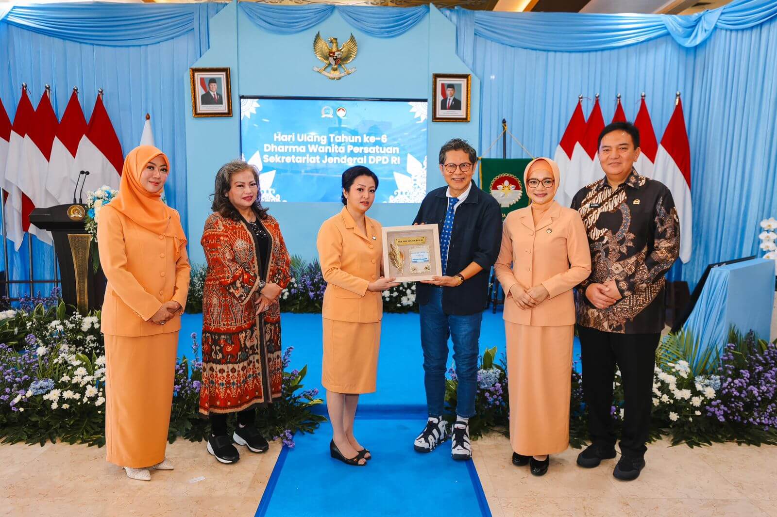 HUT ke-6 DWP Setjen DPD RI: Kuatkan Peran Perempuan, Wujudkan Keluarga Tanpa ‘Stecu-Stecu’
