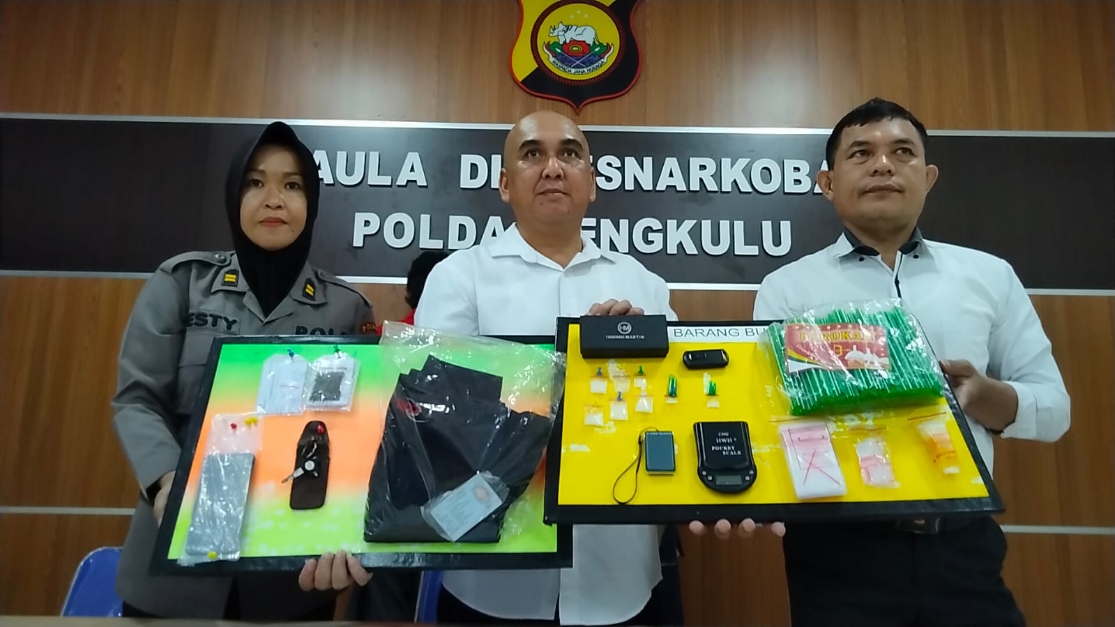 Kuliah Sambil Edarkan Narkoba Dengan Modus Tempel Jemput, Mahasiswa ini Mampu Sebarkan 40 Paket Sabu Per Hari