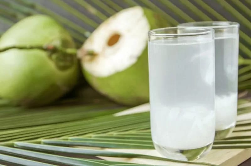 Kaya Manfaat, Air Kelapa Mampu Meredakan Diare, Seberapa Ampuh? Ini Ulasannya