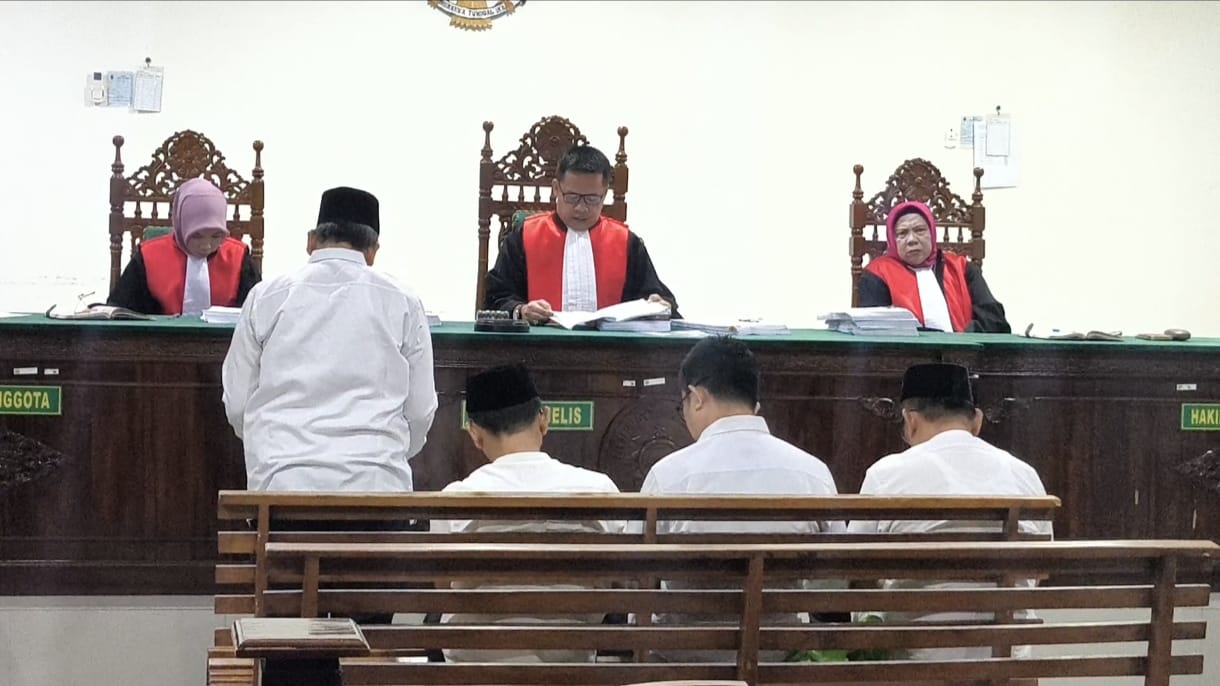 Vonis 4 Terdakwa Kasus Dugaan Korupsi SPJ Perjadin Fiktif Setwan DPRD Kaur Senilai Rp13 M