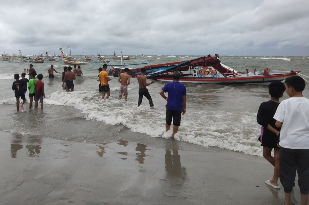 Update Terbaru Kapal Tenggelam, Data Polresta Bengkulu 7 Wisawatan Pulau Tikus Bengkulu Meninggal Dunia
