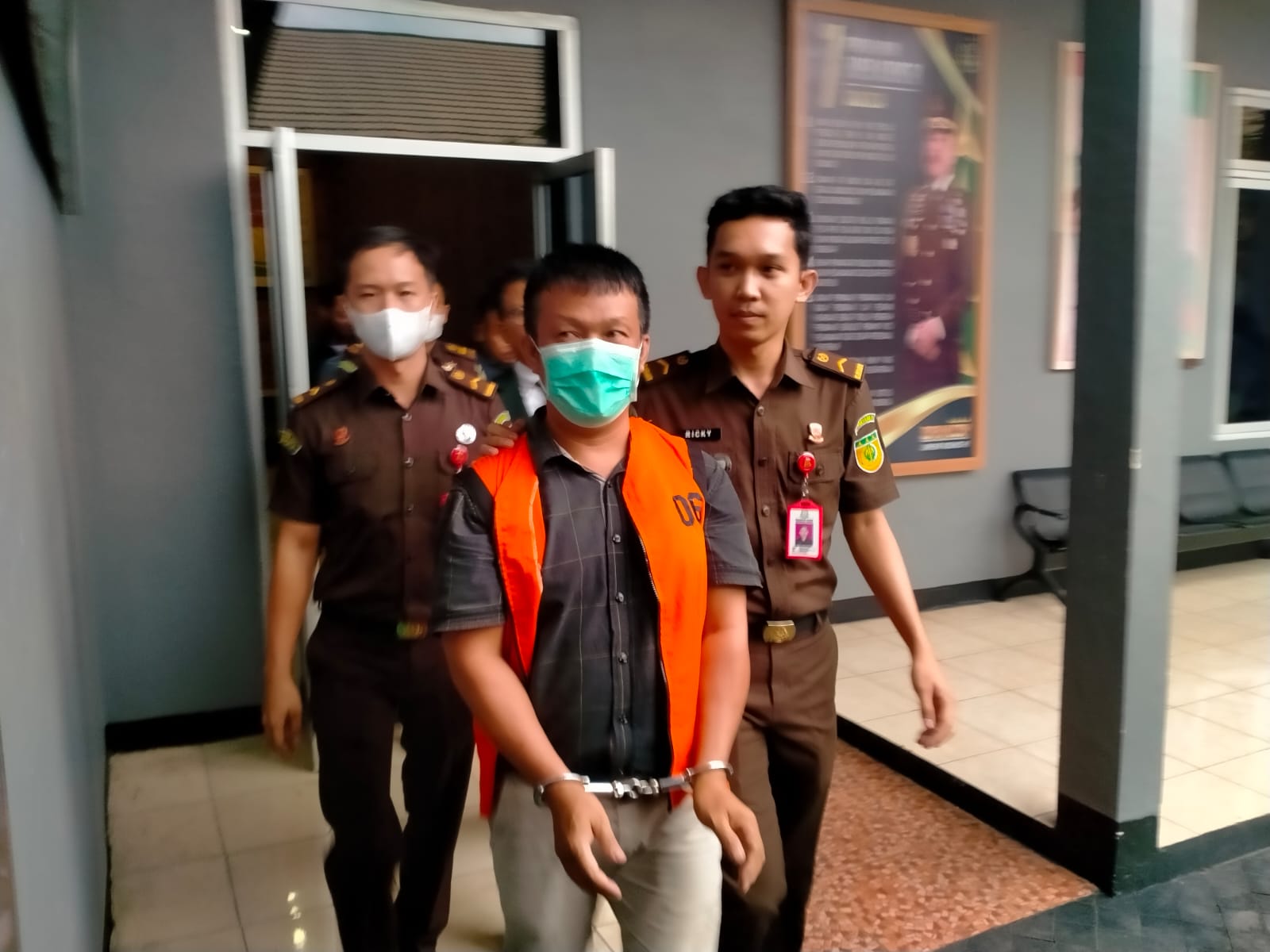 Diduga Korupsi Dana Bumdes Rp352 Juta, Mantan Kades Ditahan Kejari Bengkulu Utara