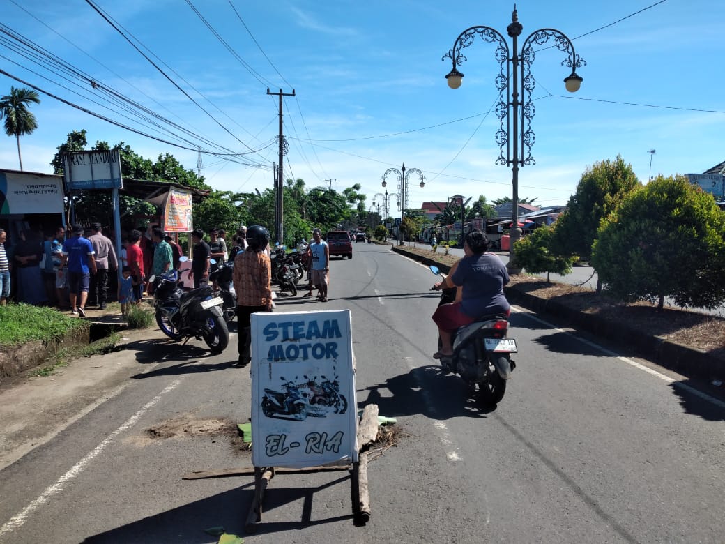 Warga Sumber Jaya Tewas Tertabrak Sepeda Motor, Begini Kronologisnya