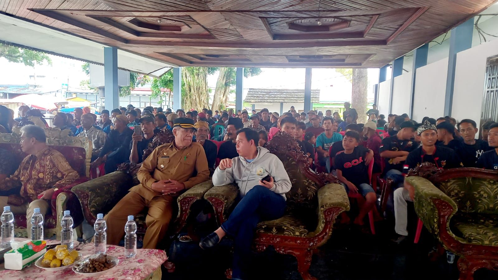 Senator yang Rutin Pulang Kampung, Sultan Mohon Restu Kepada Keluarga Jawa dan Lembak di Rejang Lebong