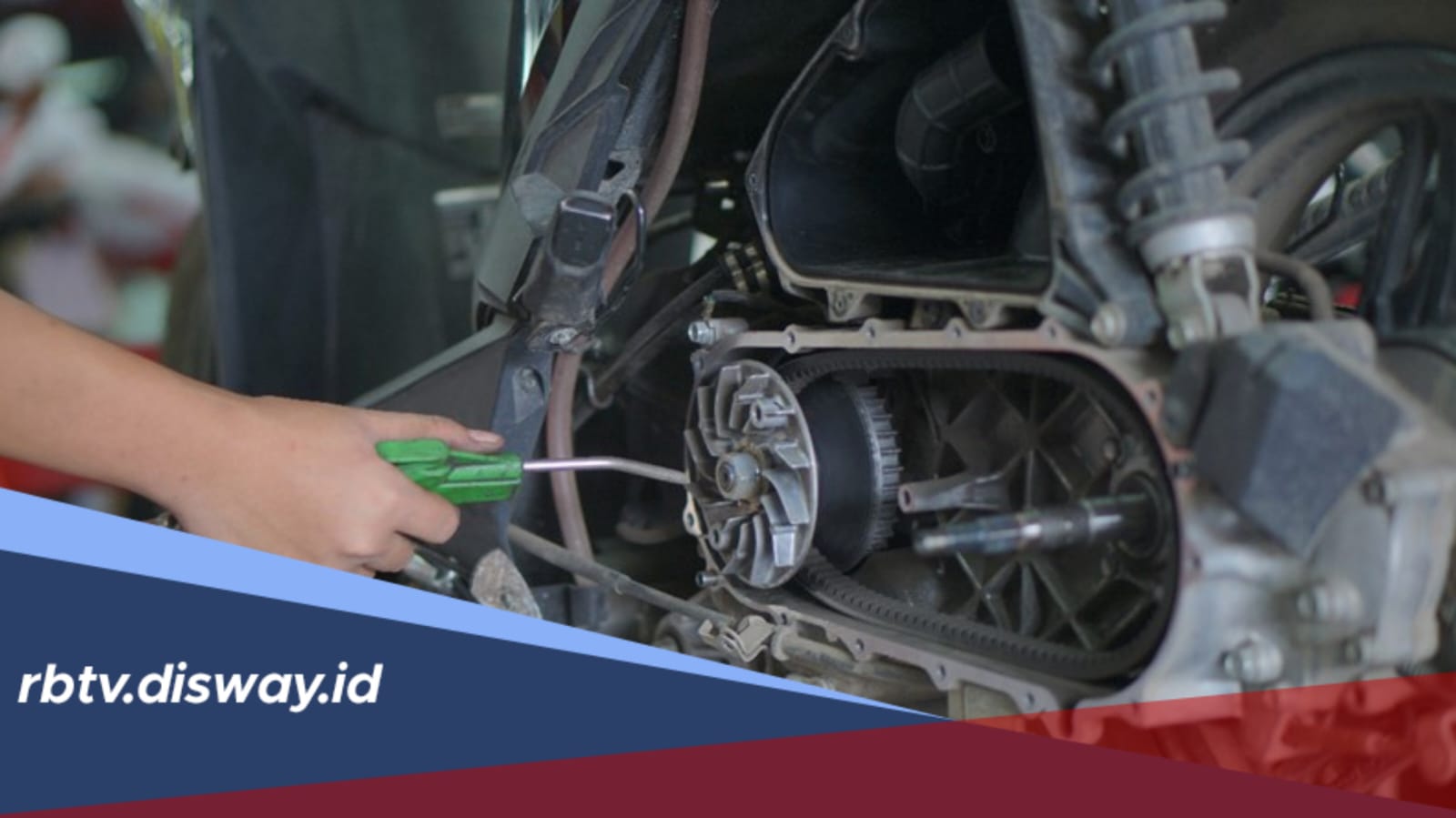Mudah! Begini Cara Servis CVT Motor Matic Sendiri di Rumah
