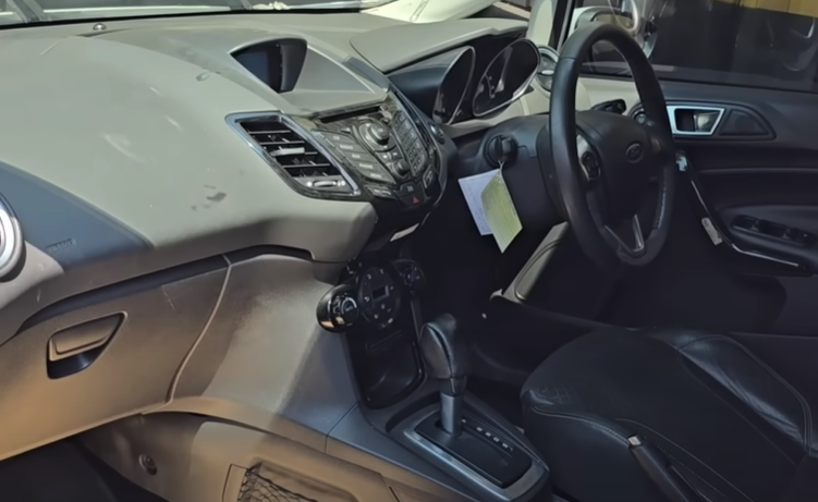 Pilihan Mobil Bekas Harga Rp30 Juta untuk Tipe Sedan, MPV, SUV dan City Car