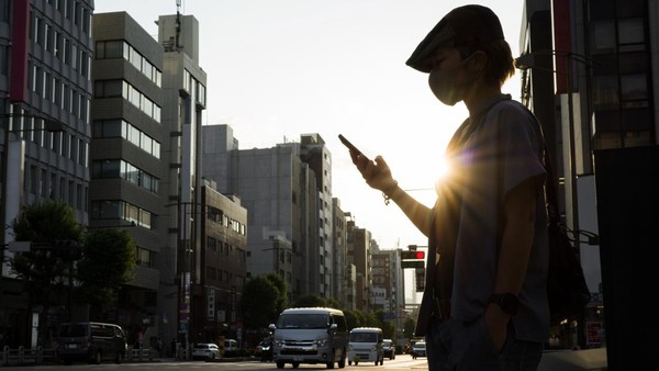 Banyak yang Tanya, Kenapa Debt Collector Dijuluki Mata Elang?