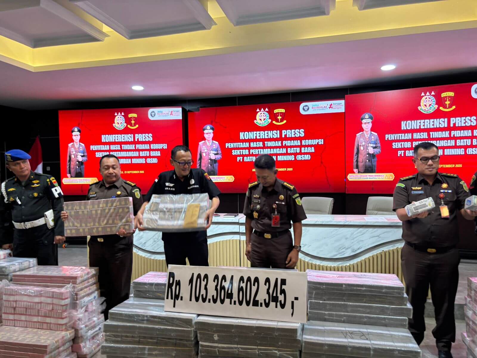 Rincian Uang Tunai Rp103 M Sitaan Kasus Korupsi Tambang yang Disita dari 44 Nomor Rekening