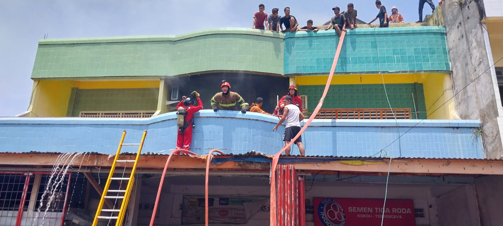 Update Kebakaran di Kampung Bali, Dinas PBK Turunkan 9 Unit Armada