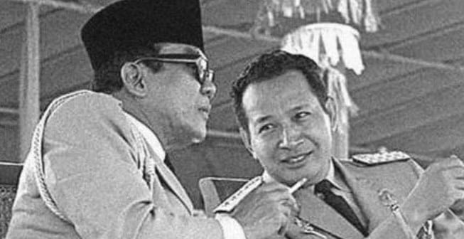 Kisah Mistis Presiden Indonesia, Soekarno Konon Punya Wesi Kuning, Soeharto Sering Bertapa di Gunung