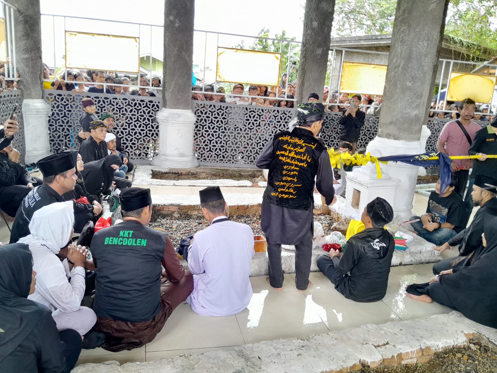Peristiwa Langka Terjadi saat Tabut Tebuang Minggu Siang 
