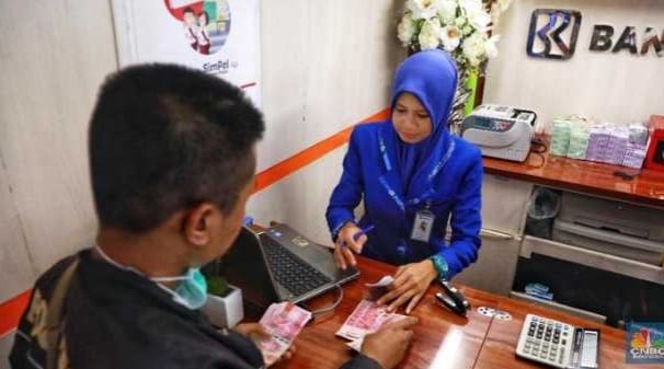 Pinjam BRI Cair Rp 25 Juta, Bunga 1,24 Persen per Bulan Hanya Modal KTP