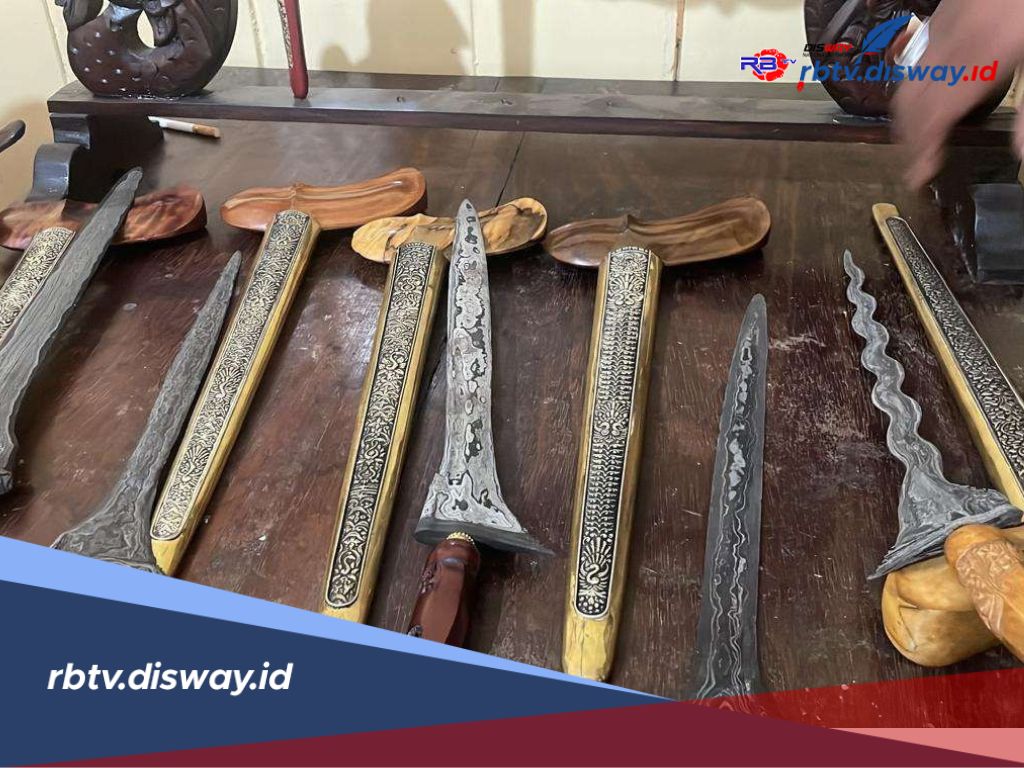 9 Pusaka Raja yang Diyakini Paling Sakti dan Paling Banyak Dicari