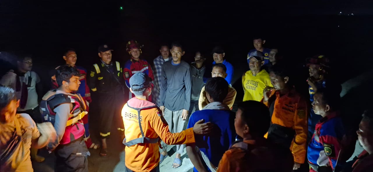 Nombak Ikan di Lentera Merah, 3 Remaja Dikabarkan Hanyut