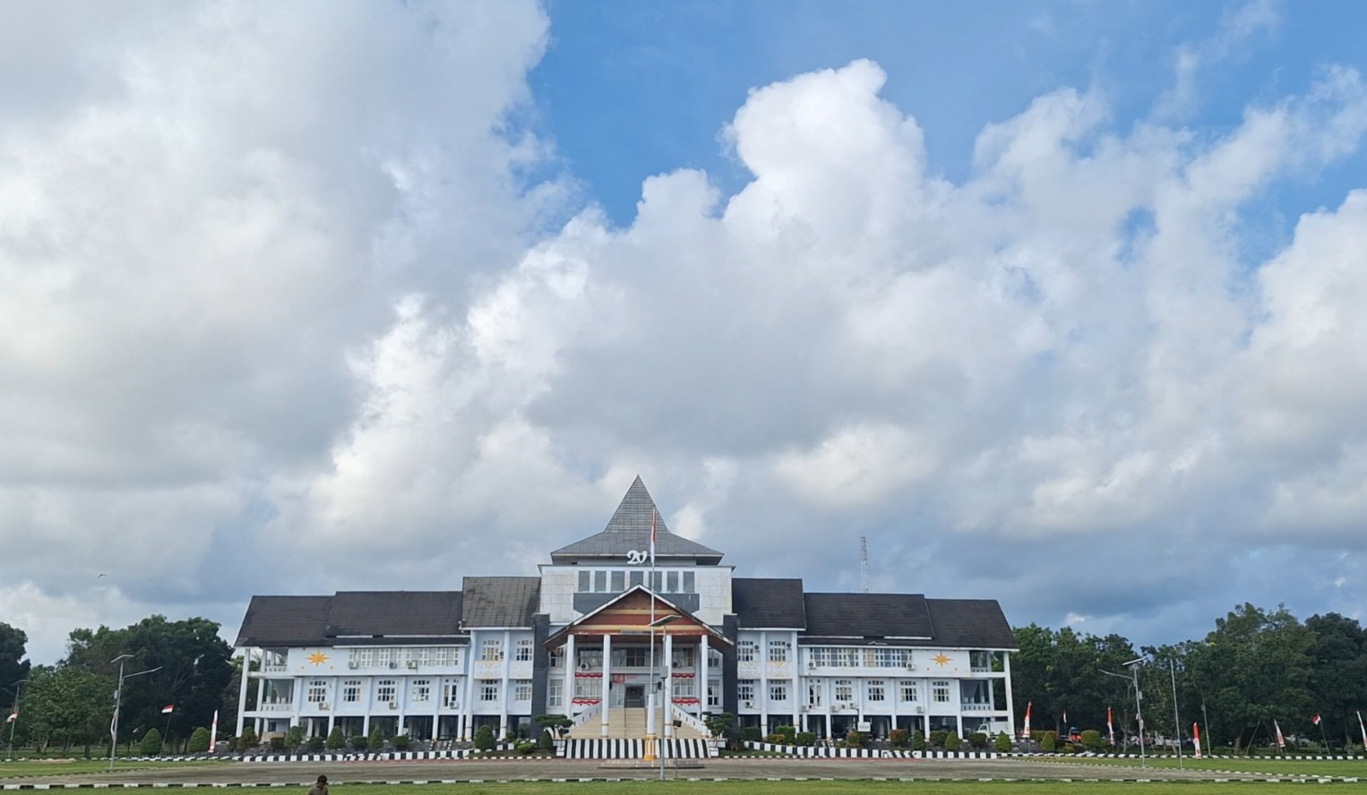 Realisasi PKB dan BBNKB Lampaui Target, Capai Rp 9,9 Miliar