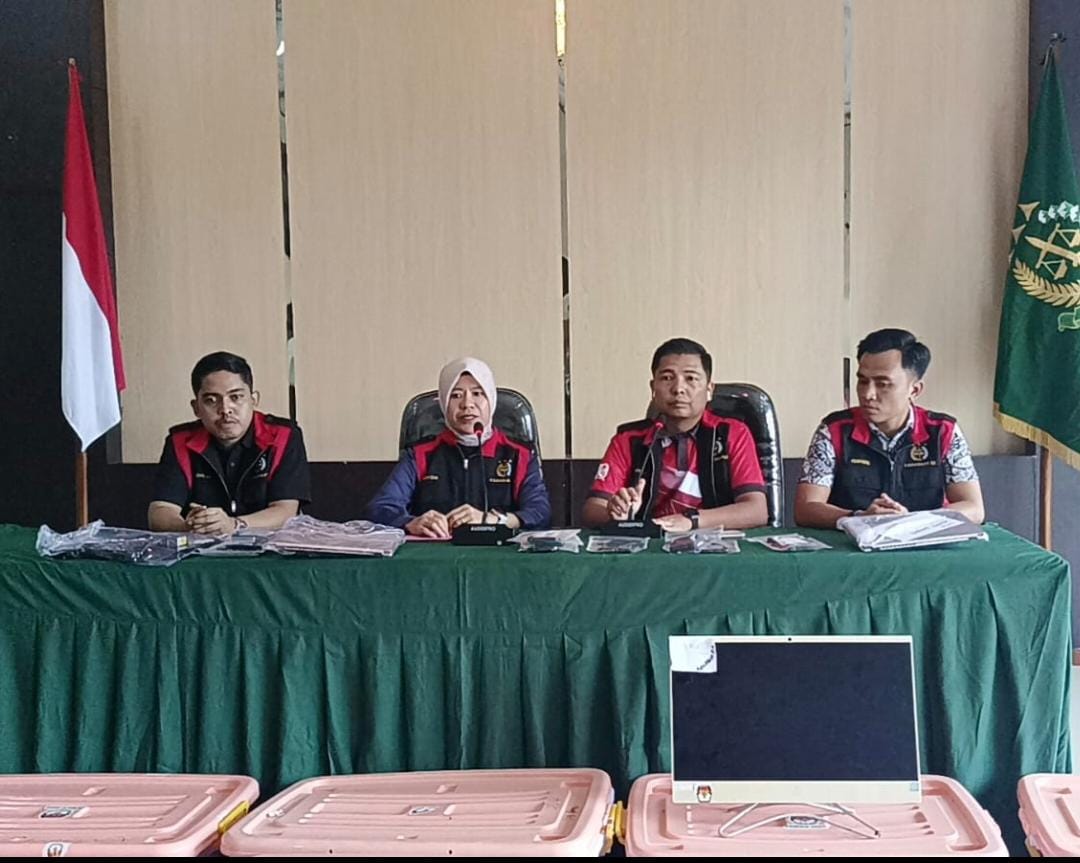 Kejari Bengkulu Selatan Amankan 10 Box Berkas dan PC terkait Hibah Pilkada