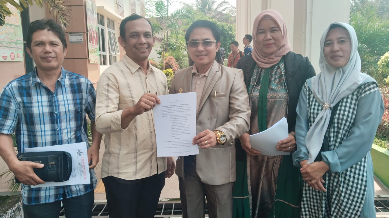 Tidak jalankan Putusan PTUN, Mantan Perangkat Desa Gugat Pemkab Rp.1,5 Miliar