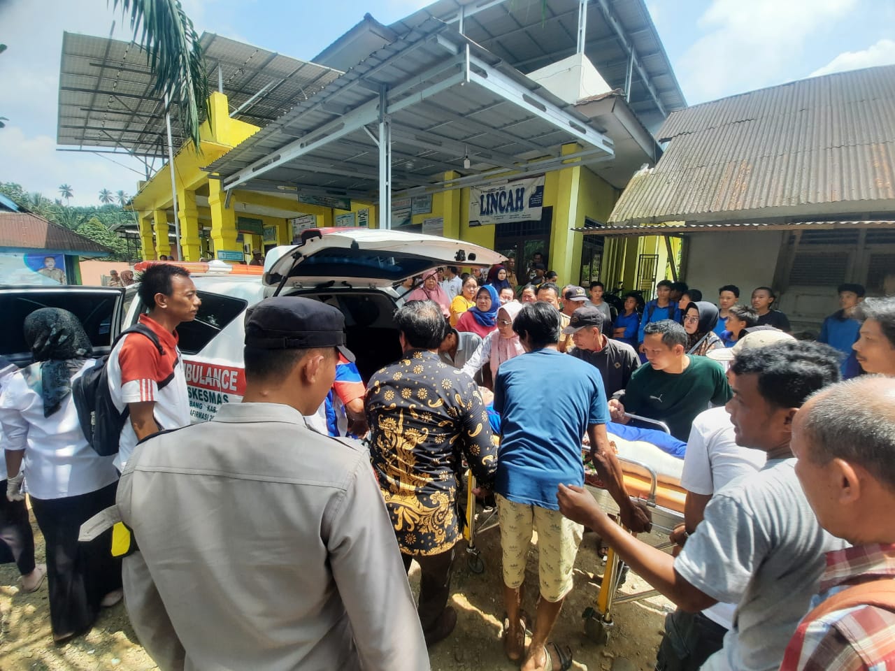 Selamat Jalan Galang, Sempat Kritis, Pelajar SMP Tabrak Truk Shopee Meninggal Dunia 