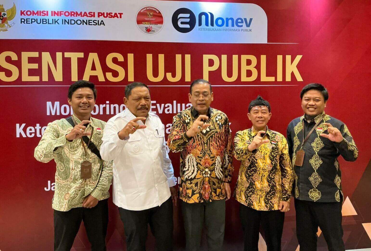 Presentasi Uji Publik, Wakil Gubernur Mian Paparkan Program Rumah Aspirasi dan Live TikTok