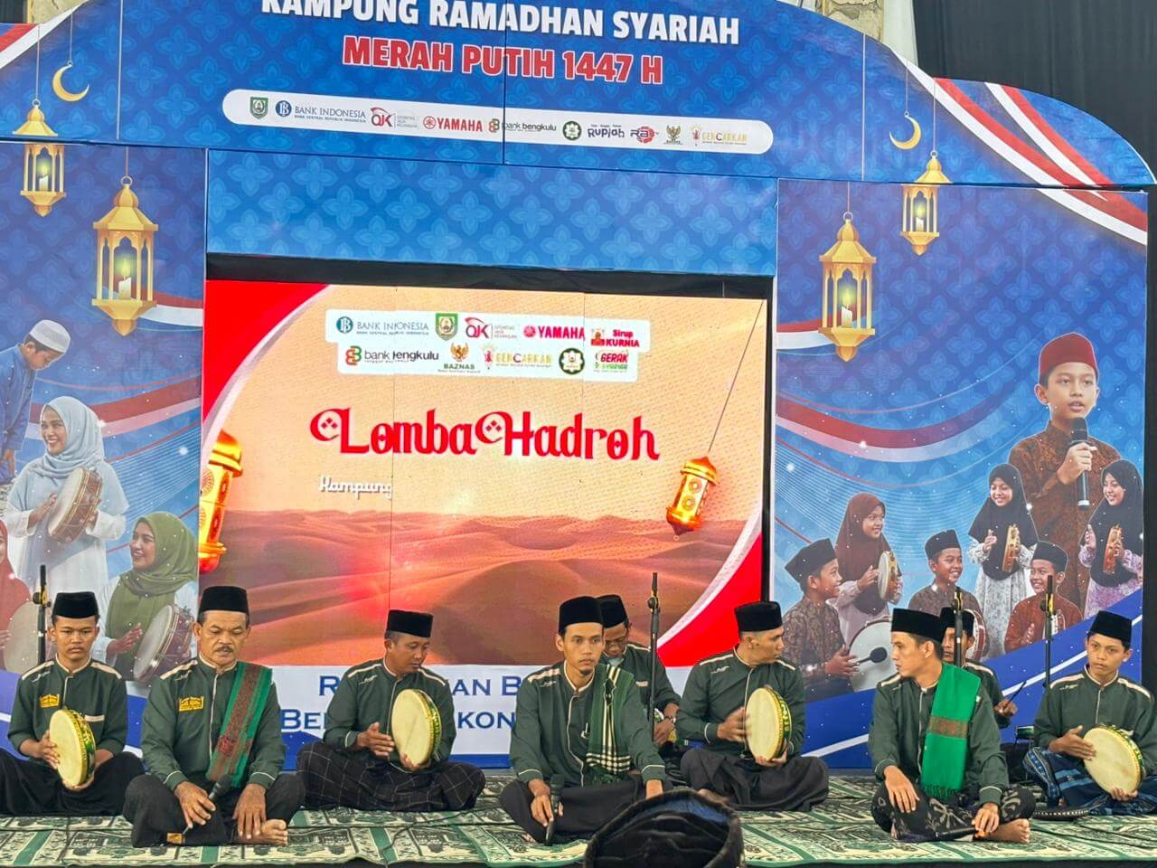 7 Grub Hadroh Bersaing di Kampung Ramadhan Syariah Merah Putih Hari Ini