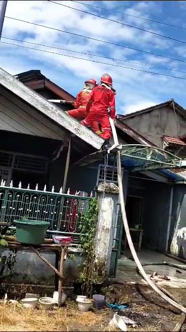 Kebakaran di Puri Lestari, Rumah Hangus tapi Alhamdulillah Tidak Ada Korban Jiwa