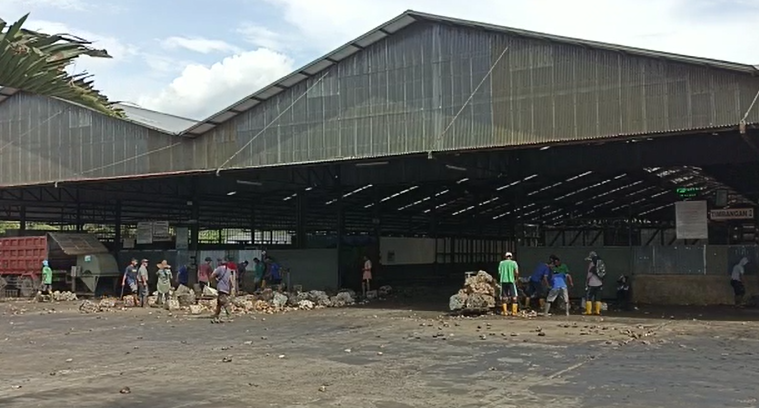 Pabrik Karet Tutup, 201 Karyawan PHK