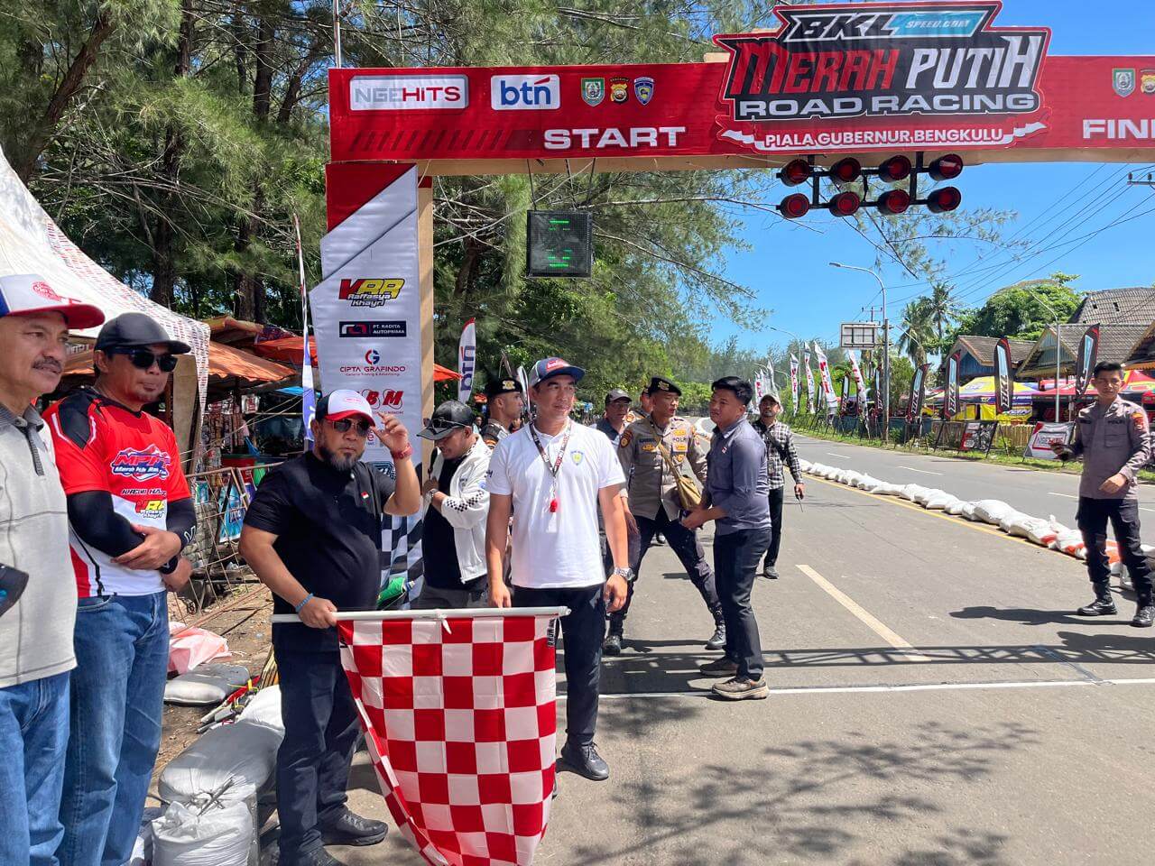 Buka Event Merah Putih Road Racing, Gub Helmi Hasan Pastikan Tahun Ini Sirkuit Permanen Selesai
