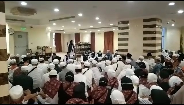 Aktivitas di Luar Dibatasi, Jamaah Calon Haji Ikut Manasik Haji di Hotel 