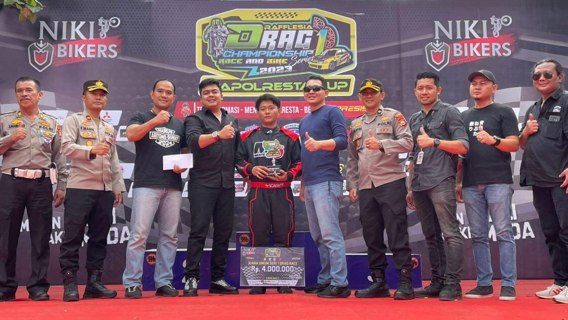 Pembalap Bengkulu Raih Juara Umum Drag Race Championship 1 Kategori Mobil