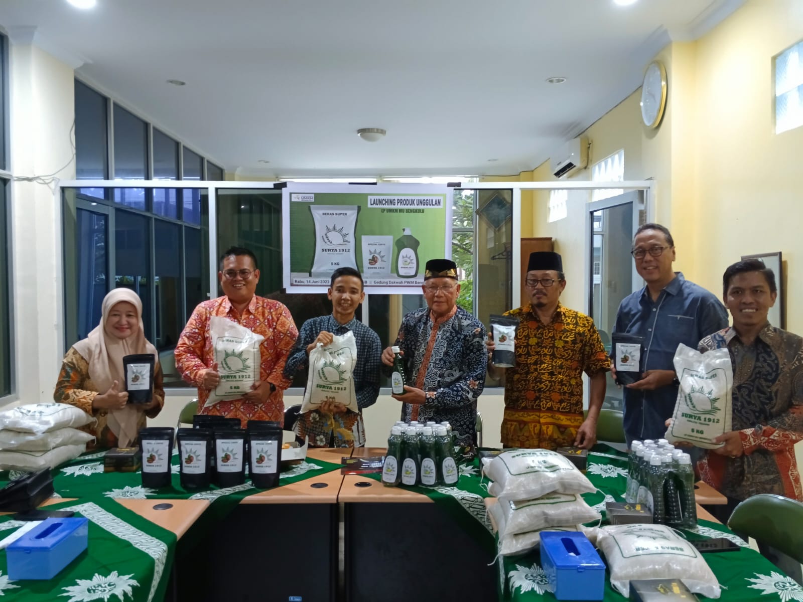 LP UMKM PW Muhammadiyah Bengkulu Kenalkan Produk Unggulan Merek Surya 1912