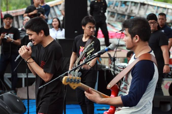 Viral Massa di Makasar Gelar Demo Tolak Konser Band Sheila On 7, Apa Alasannya?