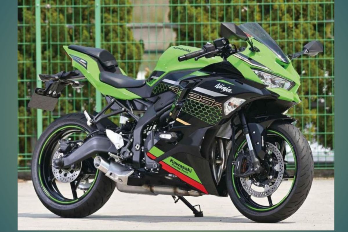 Simulasi Kredit Motor Kawasaki Ninja ZX-25R, Motor Gahar Bikin Mata Tak Berkedip