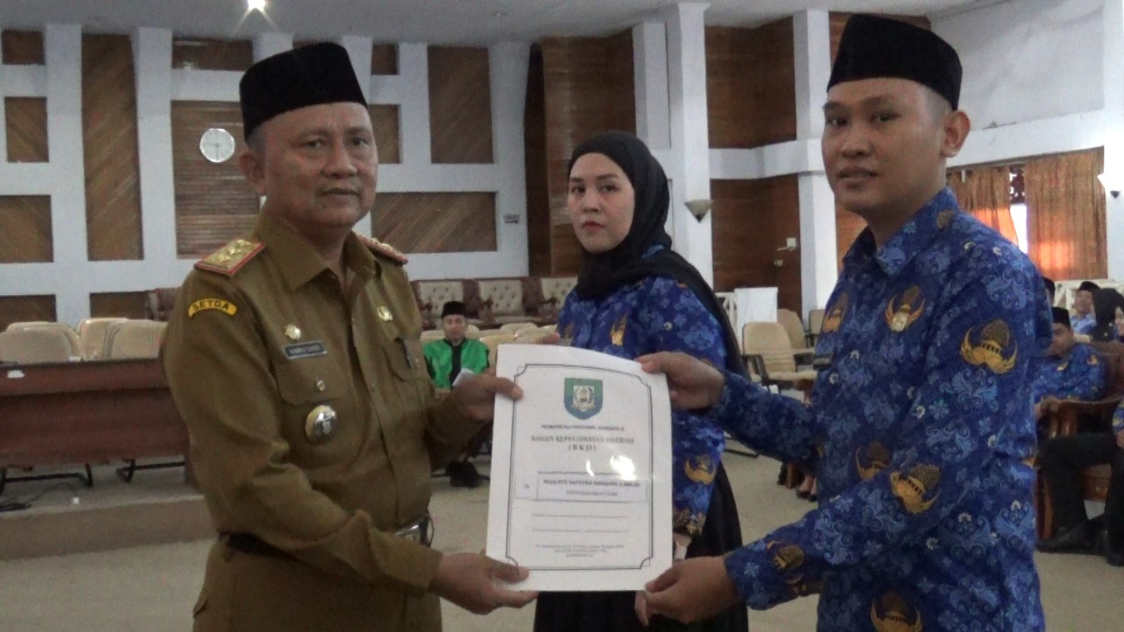 Alhamdulillah, 55 ASN Pemprov Diambil Sumpah dan 30 ASN Diberi SK