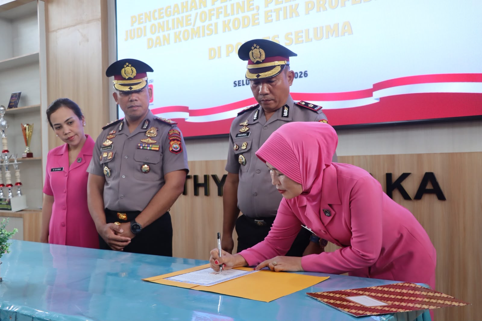 Polres Seluma Gelar Penandatanganan Pakta Integritas, Kapolres: Ini Komitmen Moral, Bukan Seremonial!