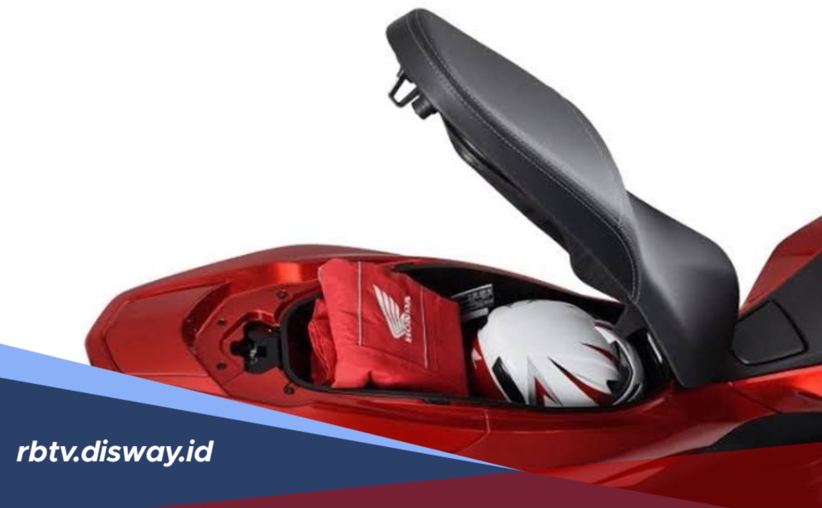 Cara Membersihkan Ruang Bagasi Bawah Jok Motor Matic yang Kotor dan Bau Apek karena Jas Hujan