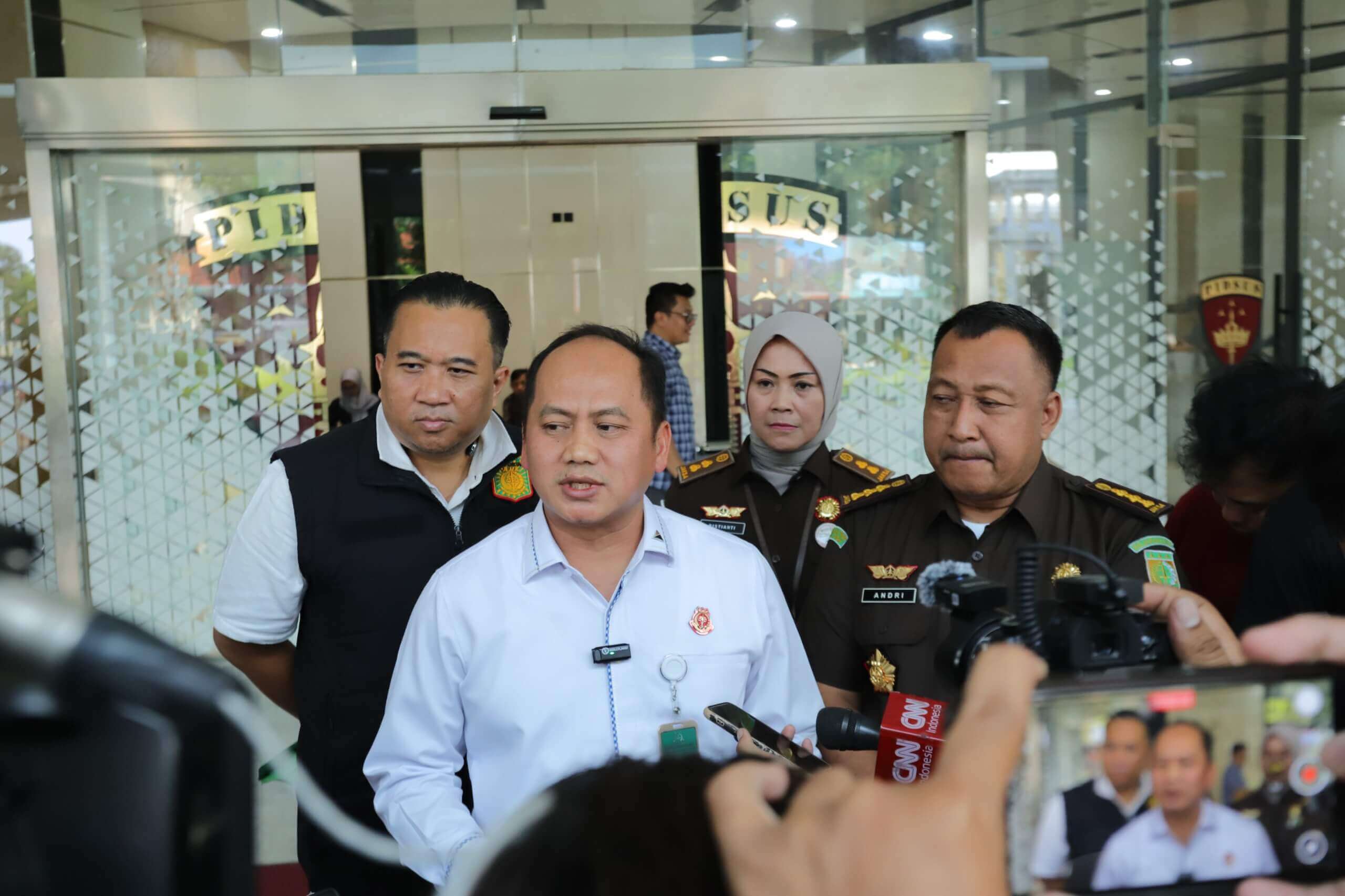 Diperiksa di Kejagung, Komisaris PT RSM Jadi Tersangka ke-8 Dugaan Korupsi Pertambangan 