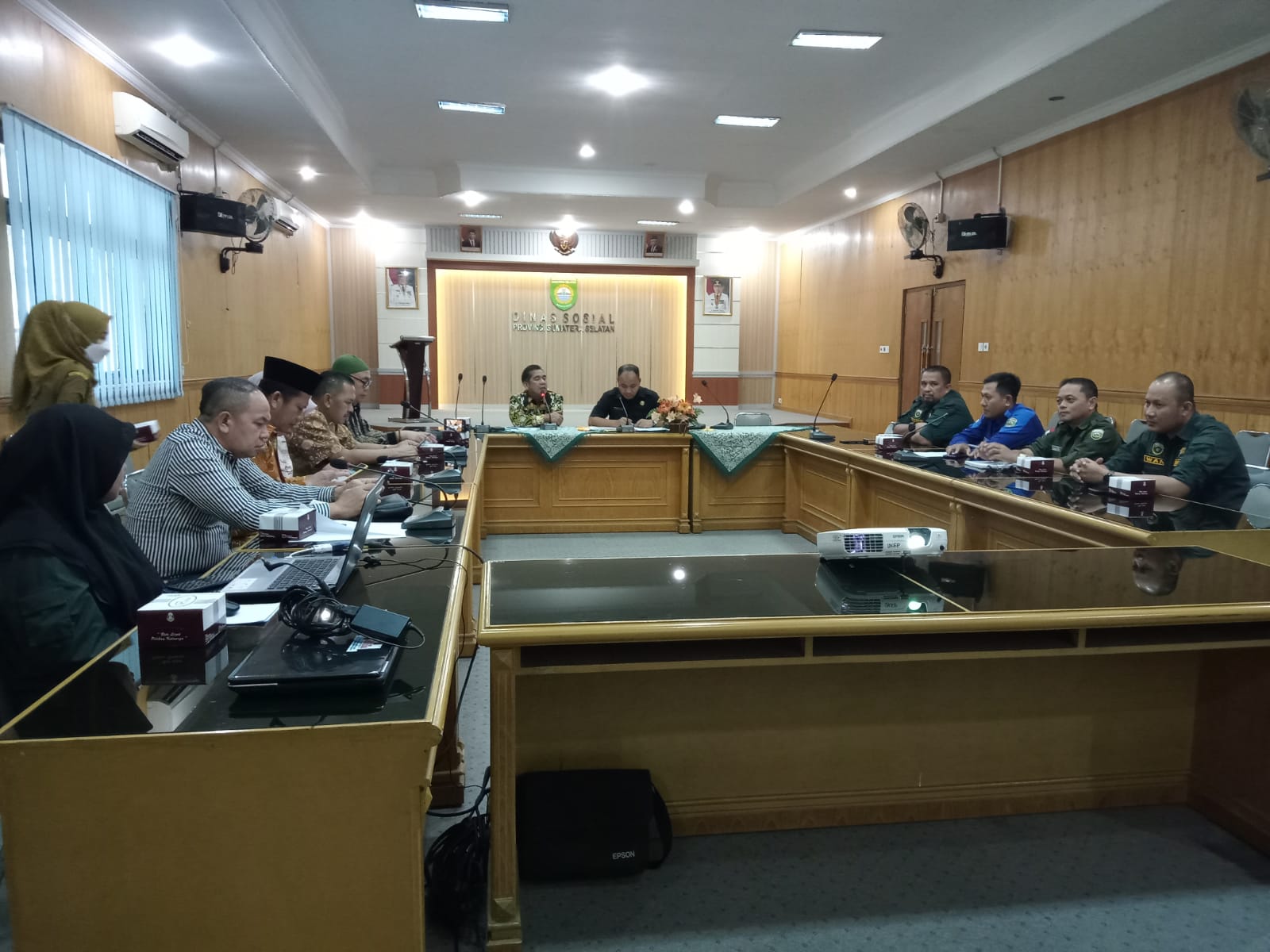 Belajar Program Bansos Daerah, Komisi IV DPRD Provinsi Berangkat ke Sumsel